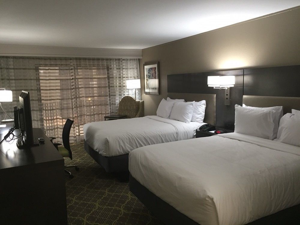 Hotel Western & Conference Center